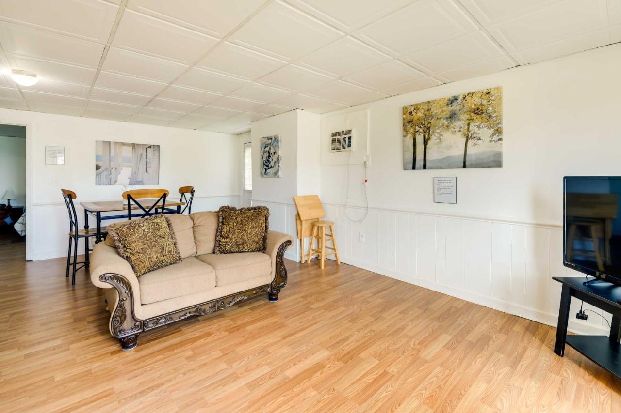 Hannahs Place - Quaint And Cozy Apt By The Beach! Emerald Isle Exterior foto